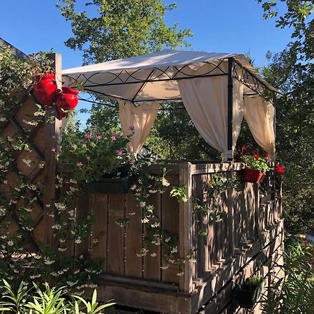 Camping De Parpaillon Roquebrune-sur-Argens Exterior photo